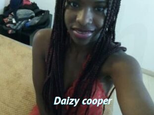 Daizy_cooper