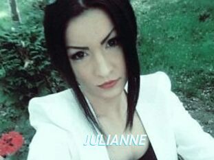 JULIANNE_