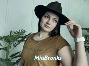 MiaBronks