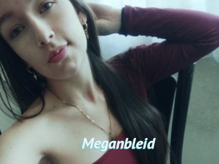 Meganbleid