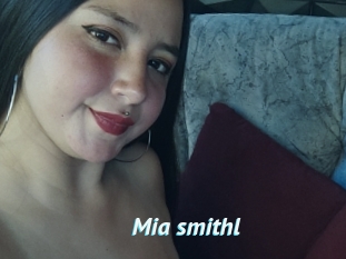 Mia_smithl