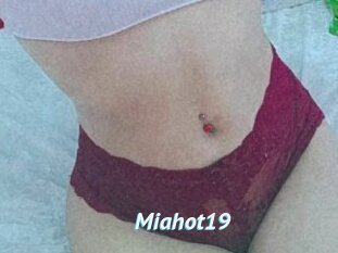 Miahot19