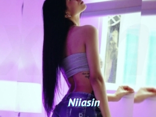 Niiasin