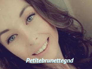 Petitebrunettegnd